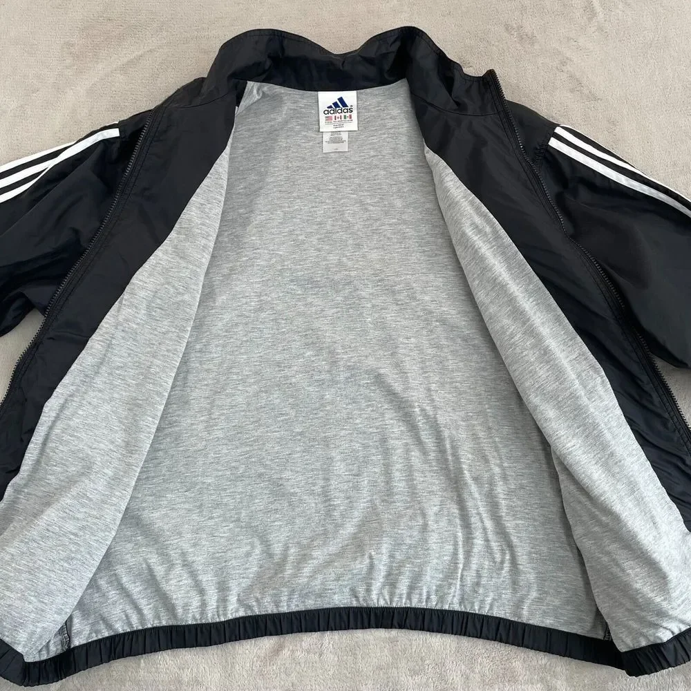 Vintage Adidas Track Jacket Men XL Lined Windbreaker Mountain Logo Full Zip‎